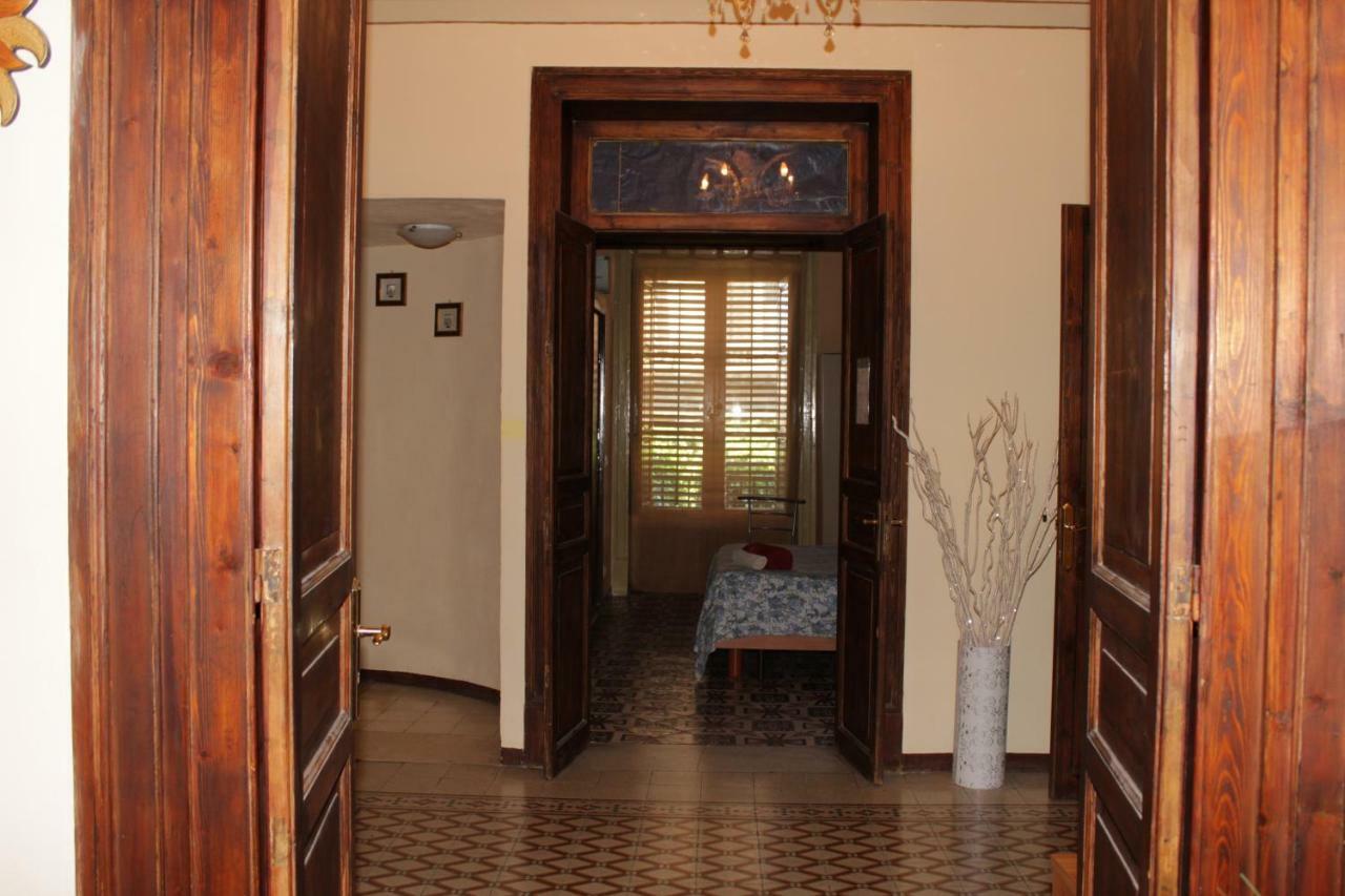 B&B Stazione Centrale Palermo Luaran gambar