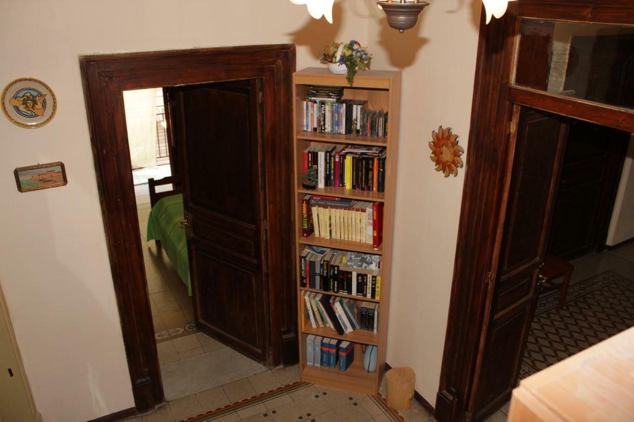 B&B Stazione Centrale Palermo Luaran gambar