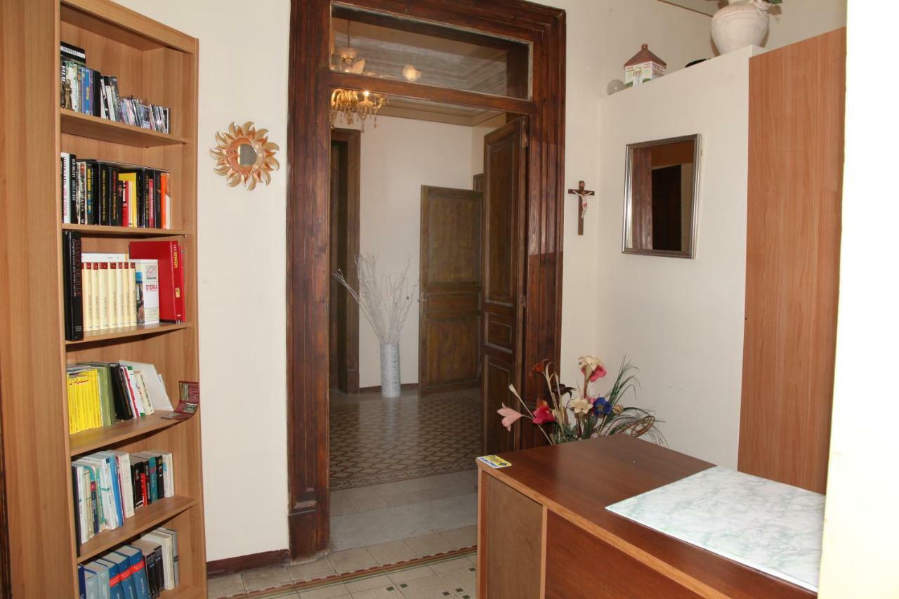 B&B Stazione Centrale Palermo Luaran gambar